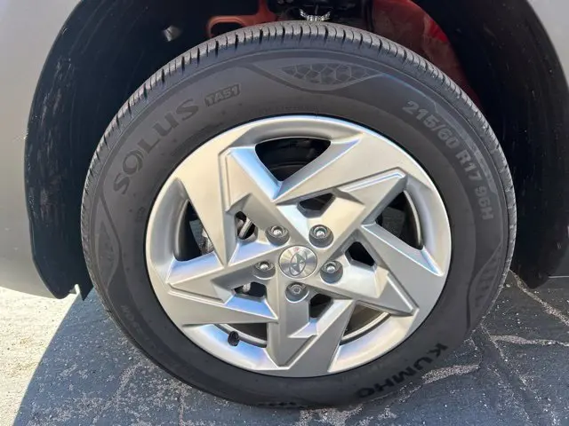 2025 Hyundai Kona - $22,995
