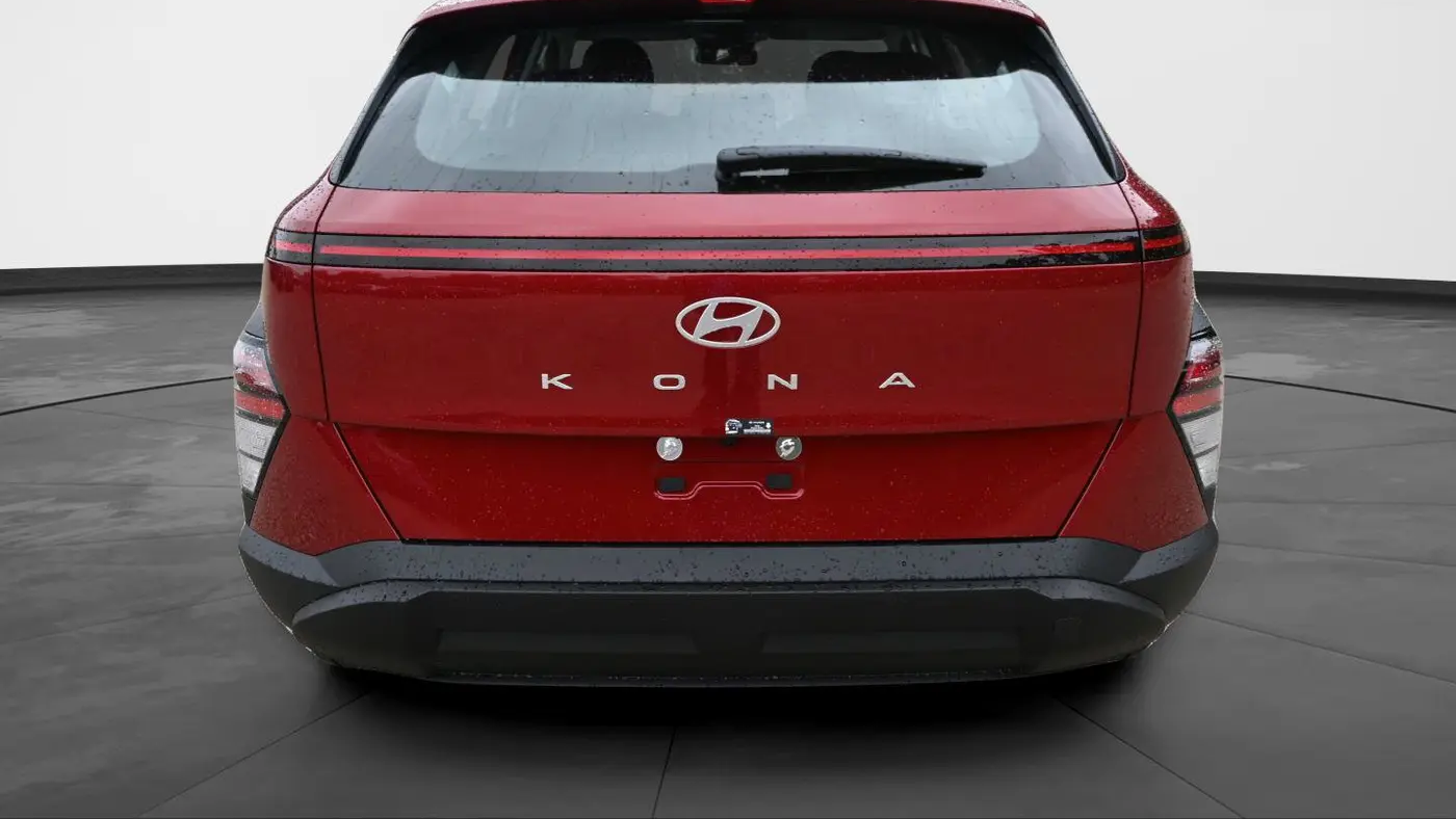 2026 Hyundai KONA SE