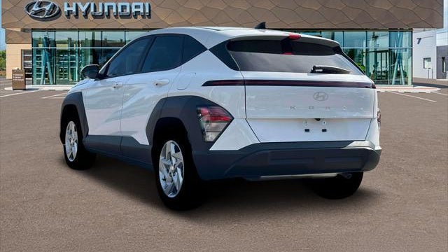 2026 Hyundai KONA SE