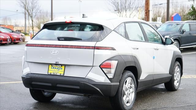 2026 Hyundai KONA SE