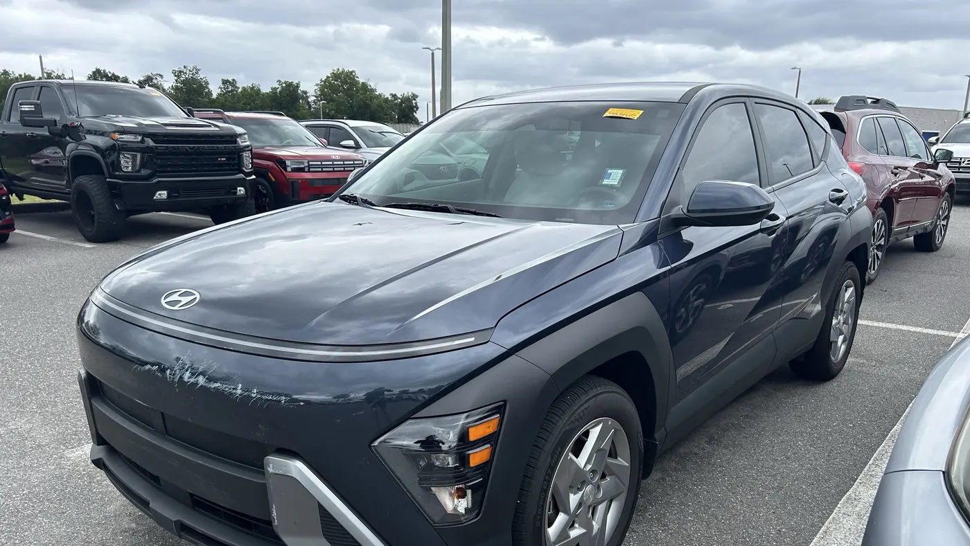 2026 Hyundai KONA SE