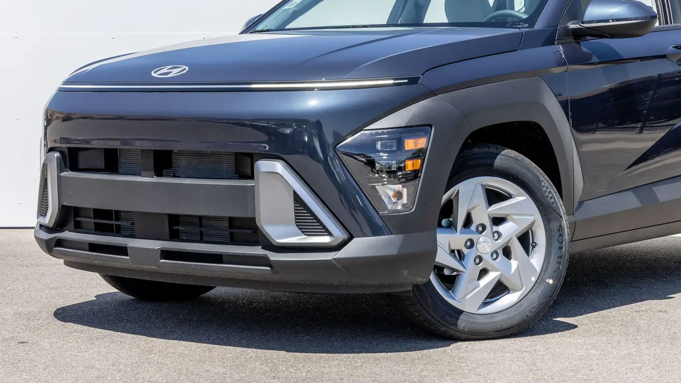 2026 Hyundai KONA SE