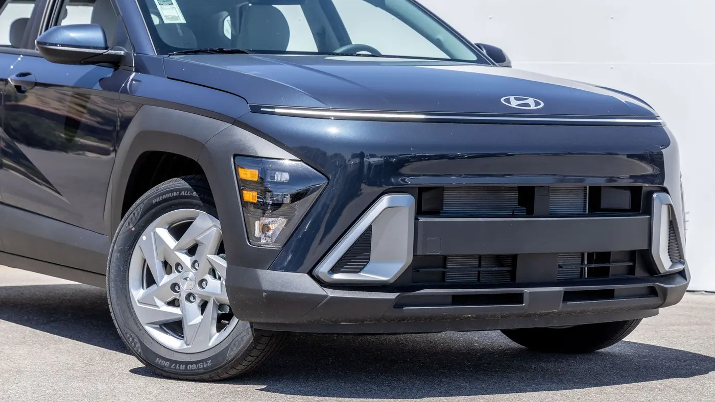 2026 Hyundai KONA SE