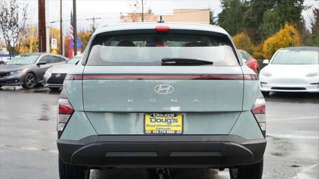 2026 Hyundai KONA SE