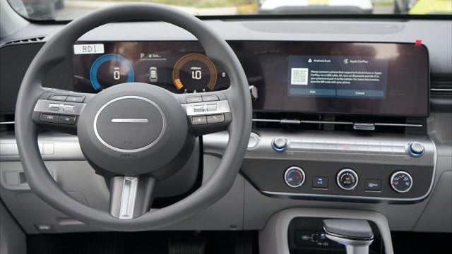 2026 Hyundai KONA SE