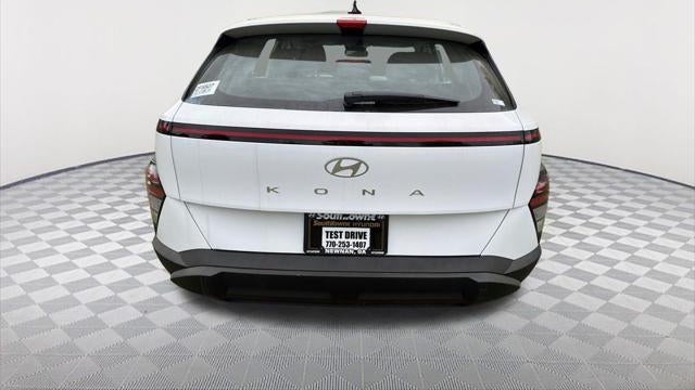 2026 Hyundai KONA SE