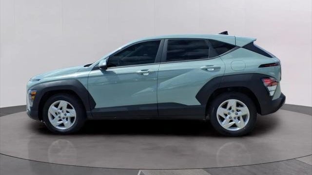 2024 Hyundai KONA SE
