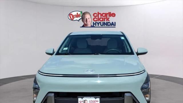 2024 Hyundai KONA SE