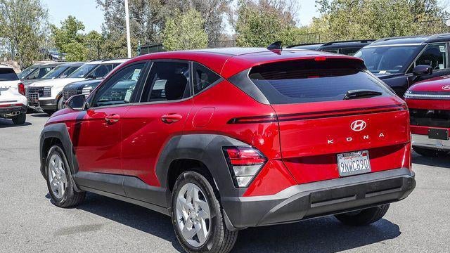 2025 Hyundai KONA SE