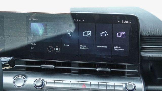 2025 Hyundai KONA SE