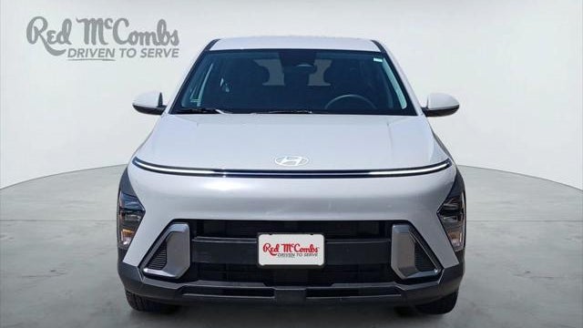 2025 Hyundai KONA SE