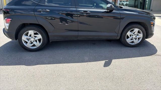 2025 Hyundai KONA SE