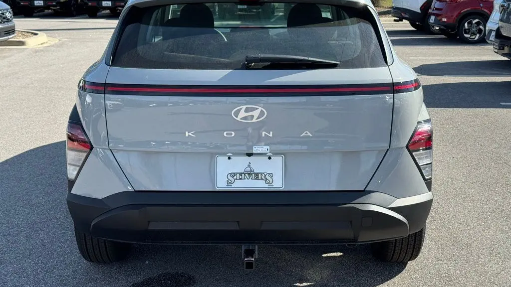2026 Hyundai KONA SE
