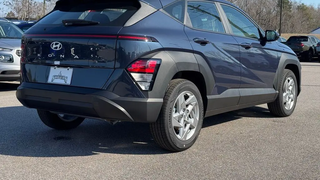 2026 Hyundai KONA SE