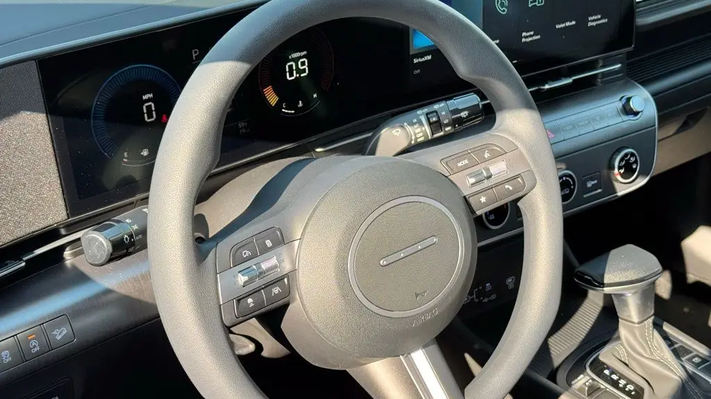 2026 Hyundai KONA SE