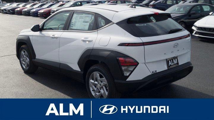 2026 Hyundai KONA SE
