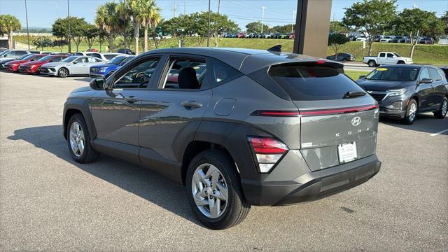 2026 Hyundai KONA SE