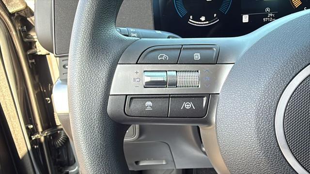 2026 Hyundai KONA SE