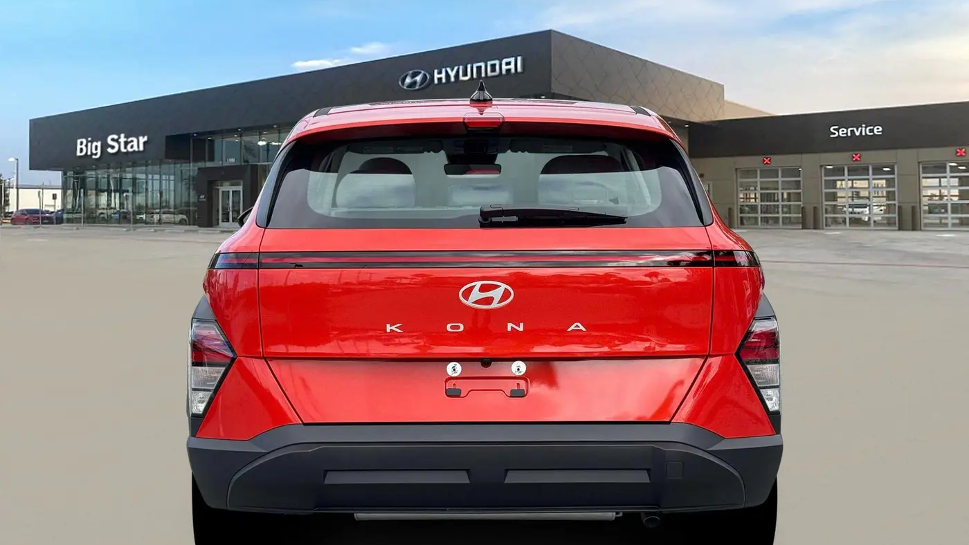 2026 Hyundai KONA SE