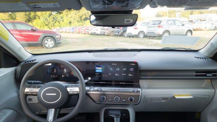 2026 Hyundai KONA SE