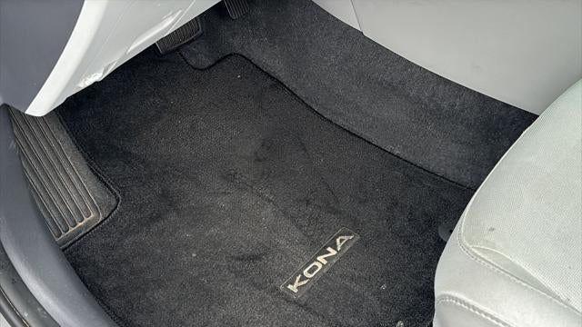 2024 Hyundai KONA SE
