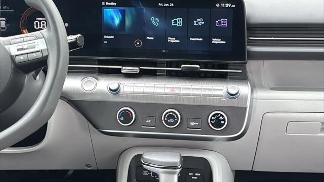 2024 Hyundai KONA SE