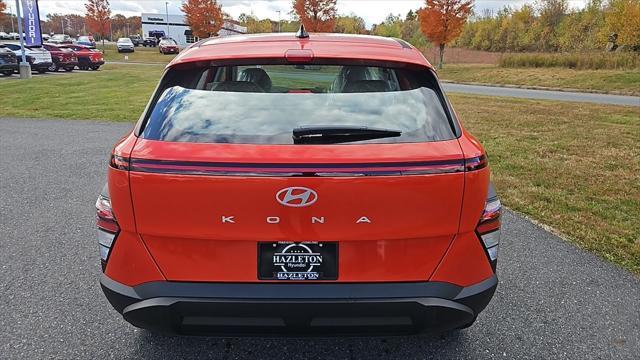 2026 Hyundai KONA SE