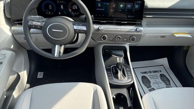 2026 Hyundai KONA SE