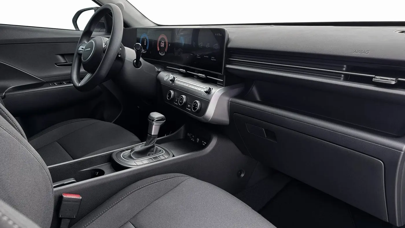 2026 Hyundai KONA SE
