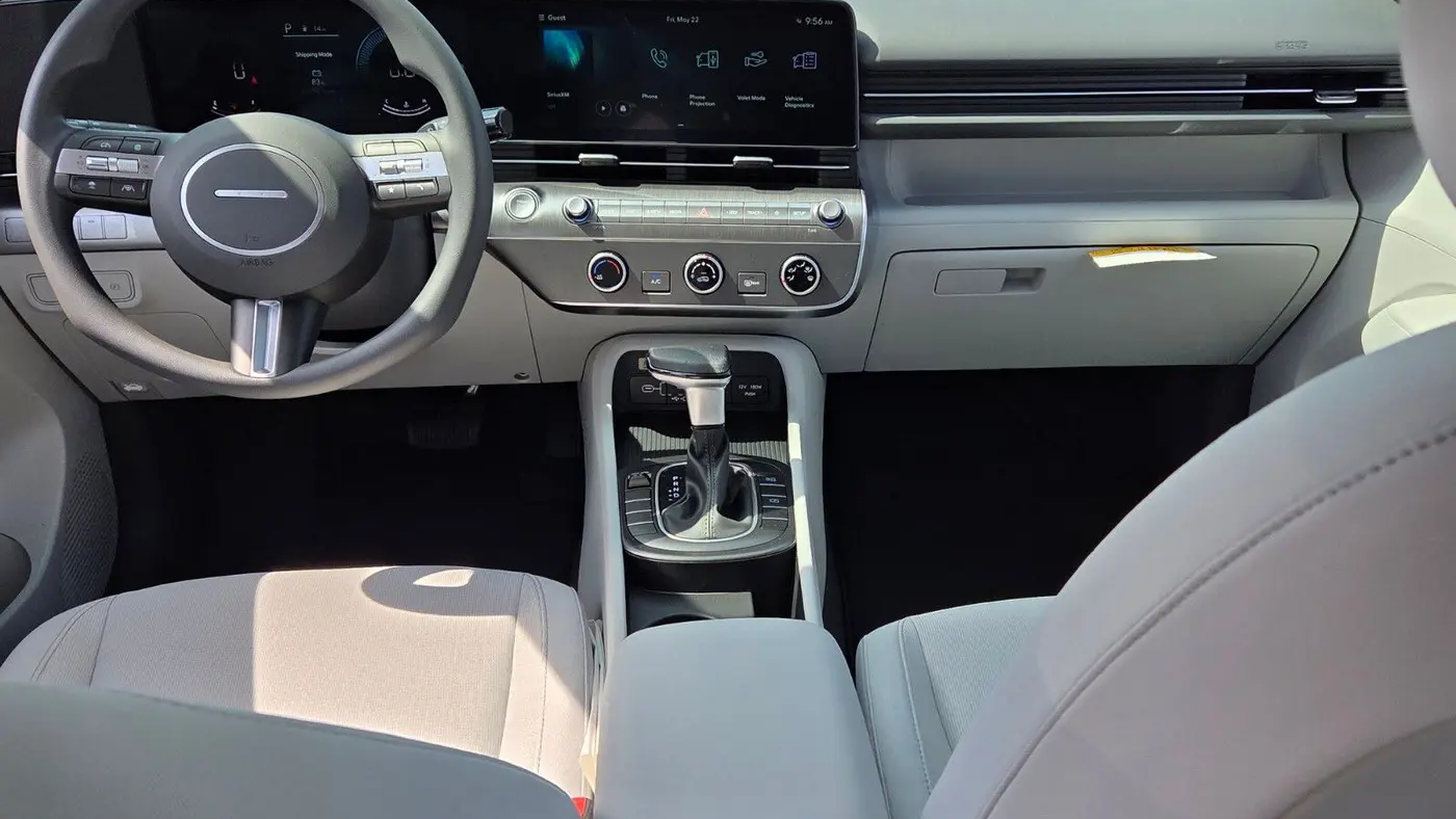 2026 Hyundai KONA SE