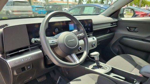 2026 Hyundai KONA SE