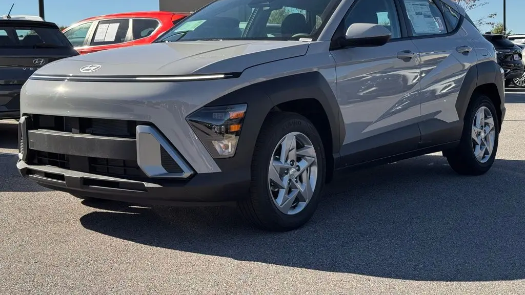 2026 Hyundai KONA SE