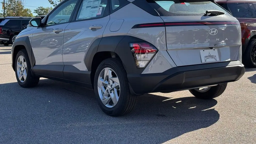 2026 Hyundai KONA SE