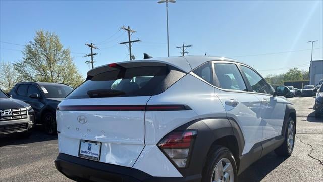 2026 Hyundai KONA SE