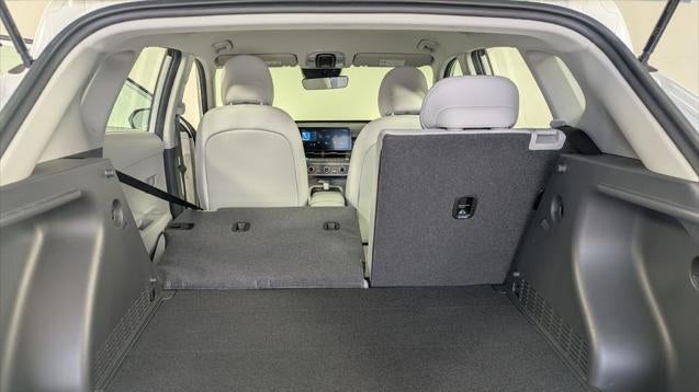 2024 Hyundai KONA SE