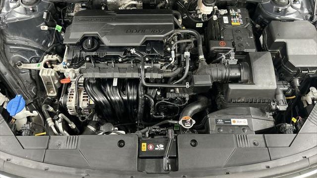 2024 Hyundai KONA SE