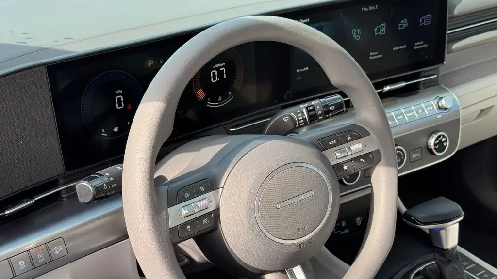 2026 Hyundai KONA SE