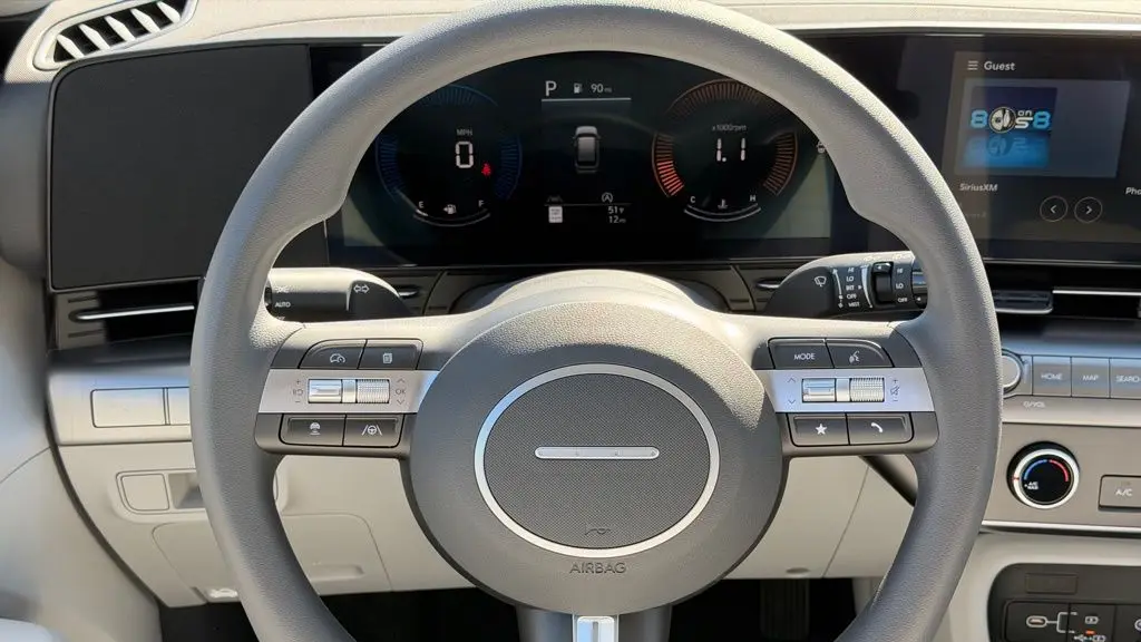 2026 Hyundai KONA SE