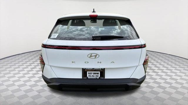 2026 Hyundai KONA SE