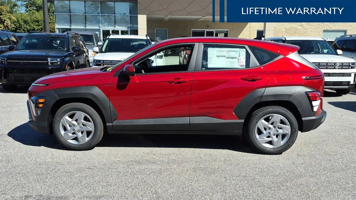 2026 Hyundai KONA SE