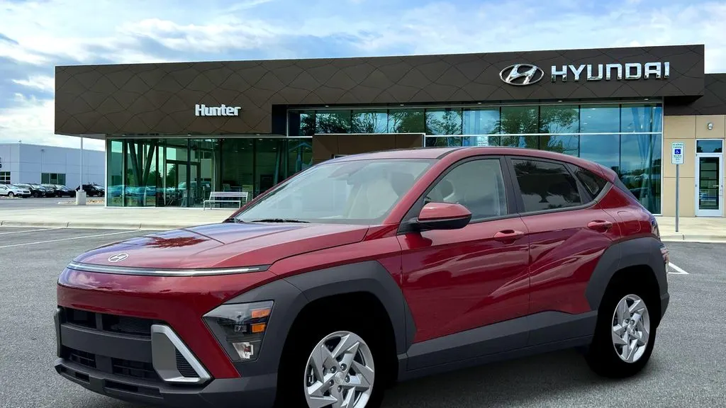 2026 Hyundai KONA SE