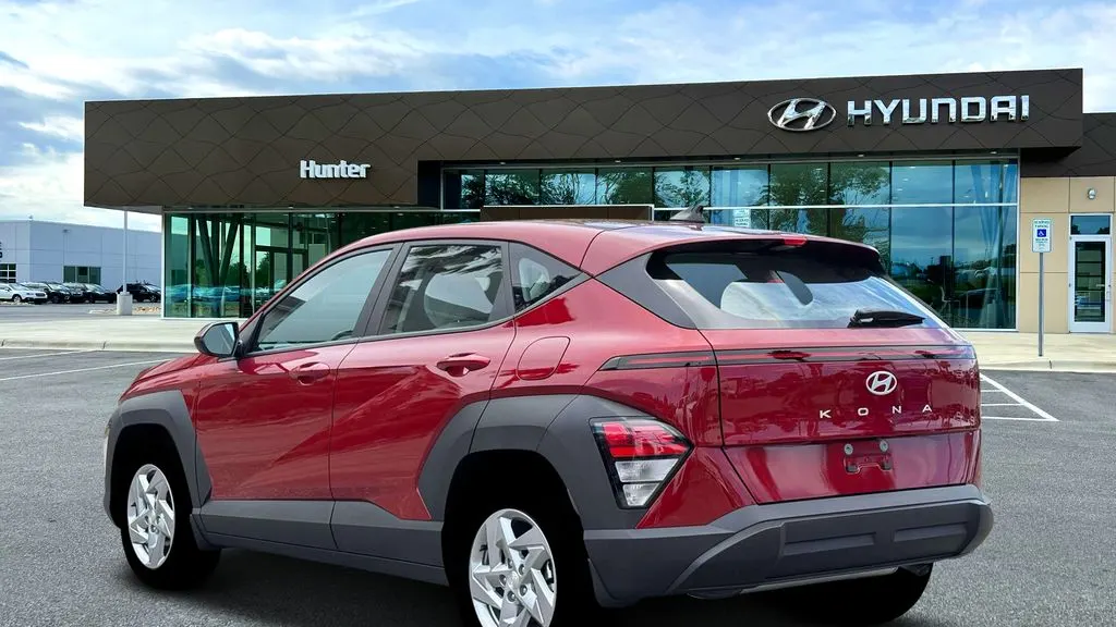 2026 Hyundai KONA SE