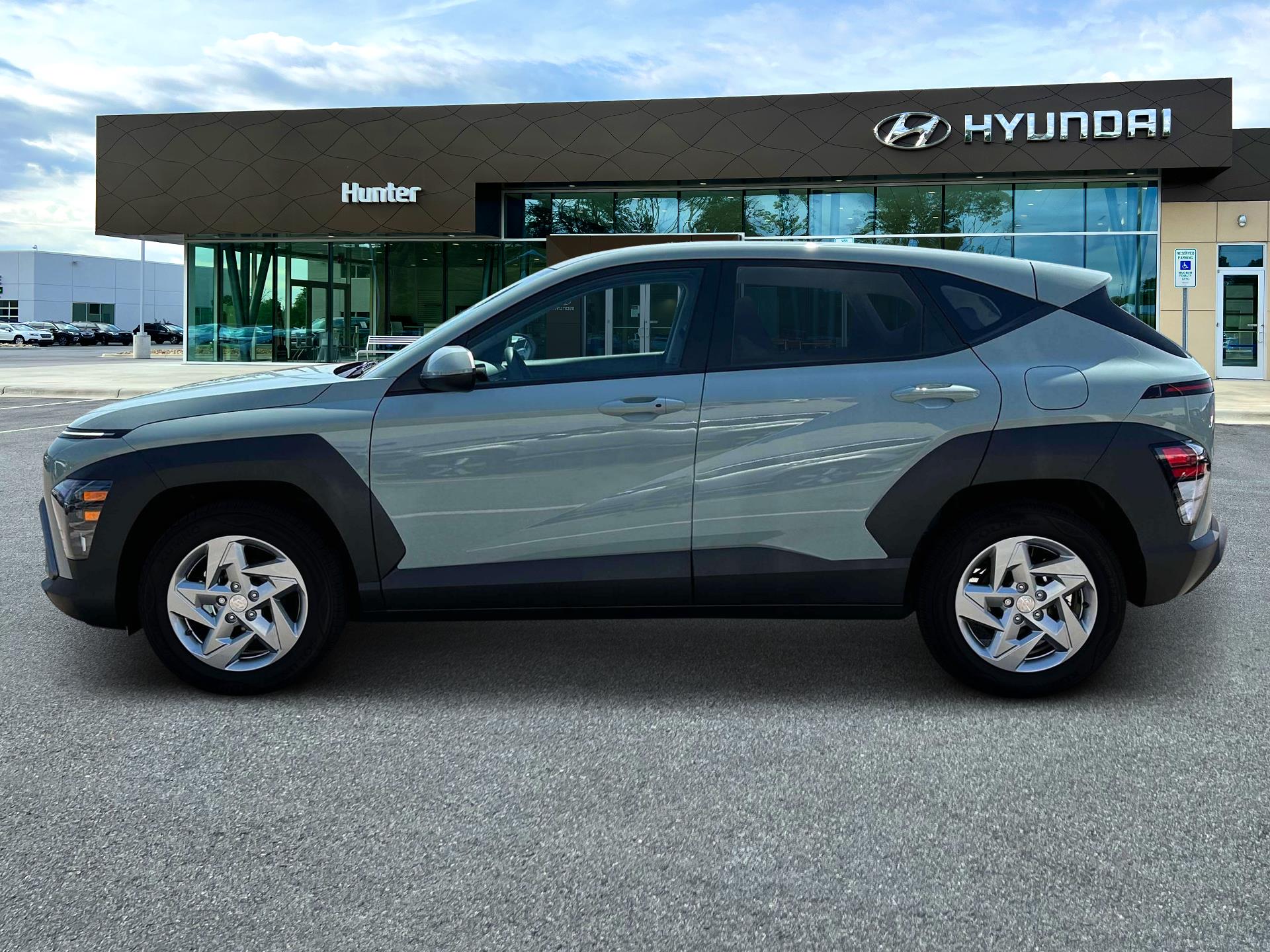 2025 Hyundai Kona - $25,575