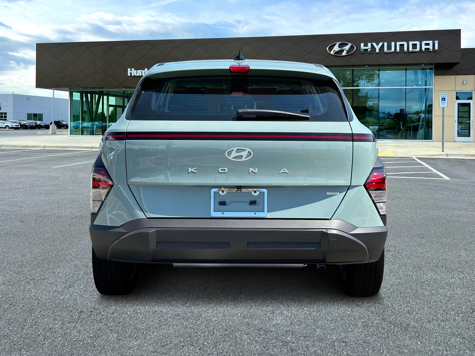 2025 Hyundai Kona - $25,575