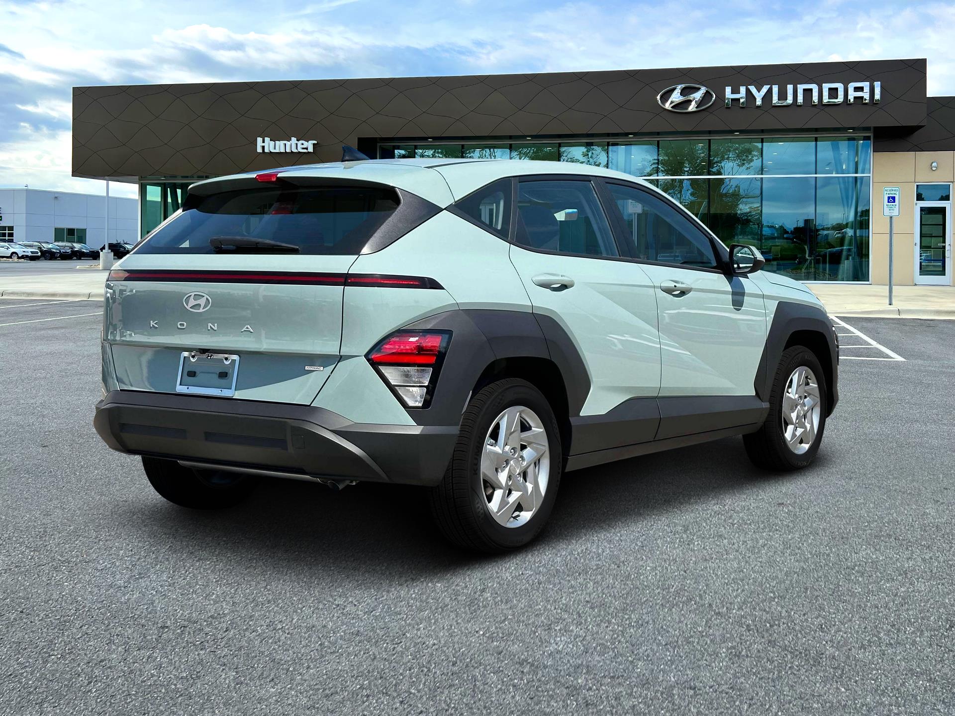 2025 Hyundai Kona - $25,575
