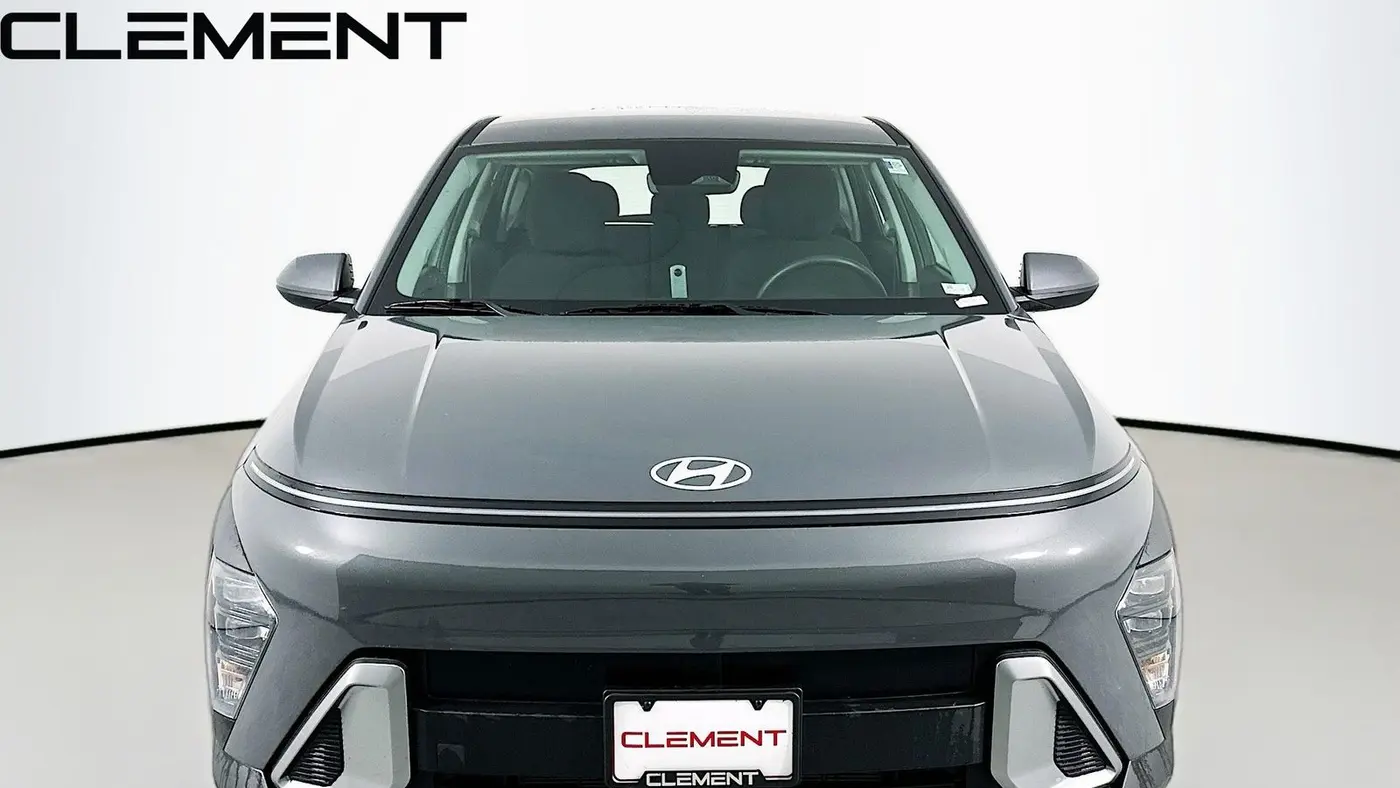 2026 Hyundai KONA SE
