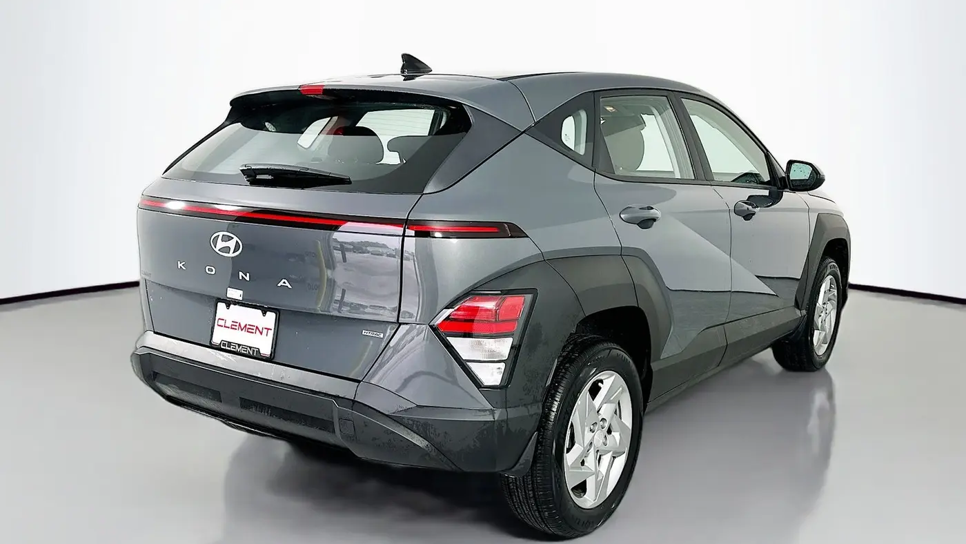 2026 Hyundai KONA SE