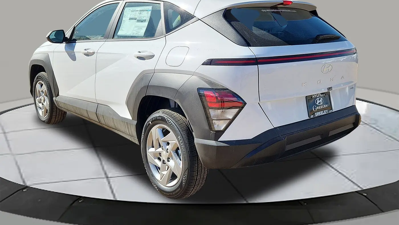 2026 Hyundai KONA SE