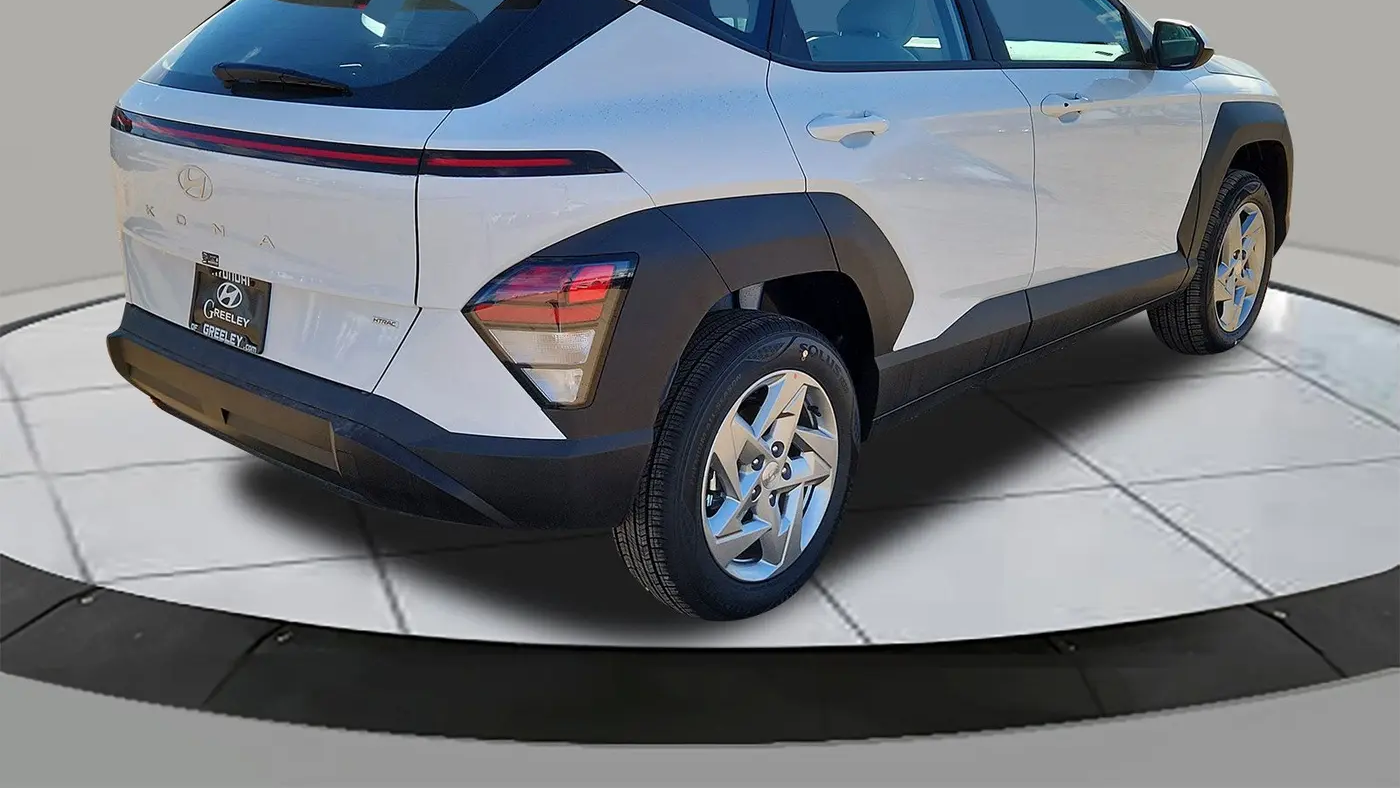 2026 Hyundai KONA SE