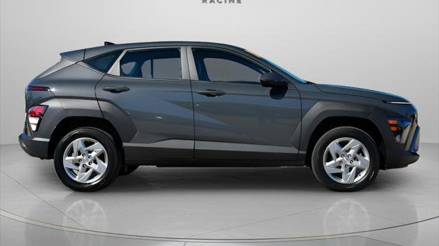 2024 Hyundai KONA SE